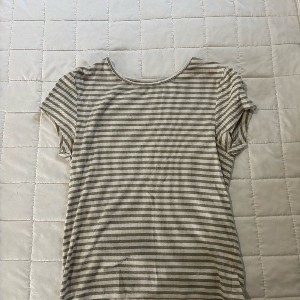 American Eagle Outfitters Gray and White Striped Tee